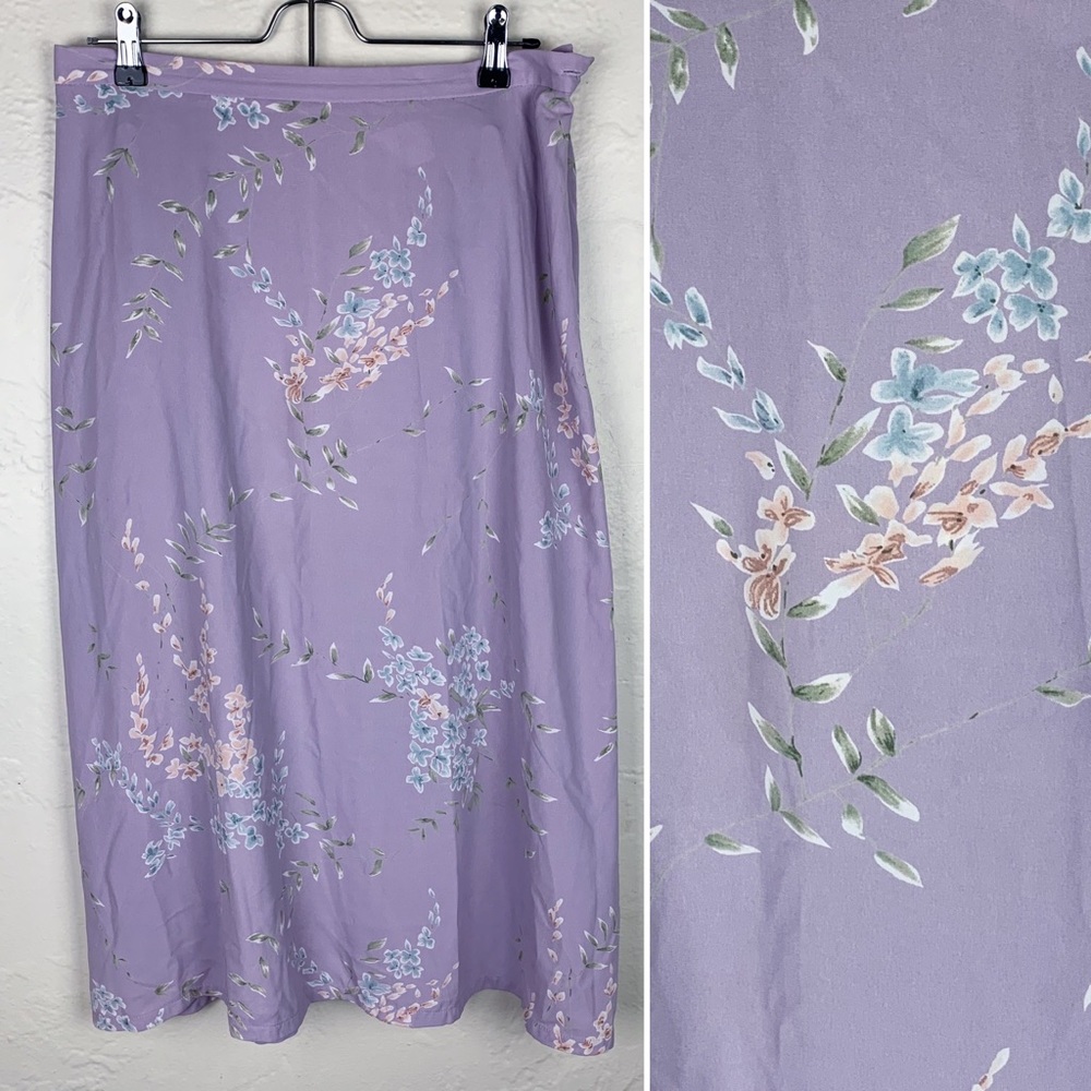 3 FOR $10! Napa Studio Lavender Floral Skirt